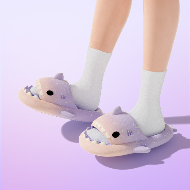 Cute Cartoon Shark Slippers Fo - огляд і ціна Men'S Shoes For Summer