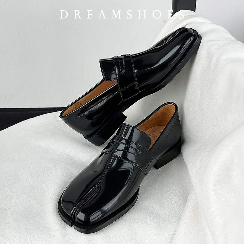 Tabi Shoes Slip On Loafer for  - огляд і ціна Men'S Shoes Qn